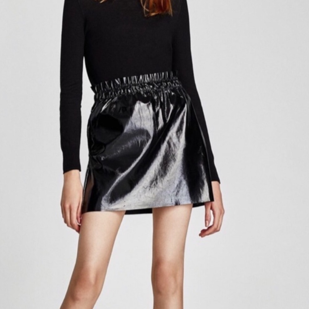 Zara black PVC pleather paperbag mini skirt